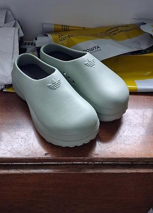 Дутики adidas женские