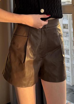 Жіночі шорти zara, короткі шорти з утепленням, шкіряні шорти з начосом, коричневі шорти, теплі шорти з утепленням, трендові шорти прямі, шорти xs s