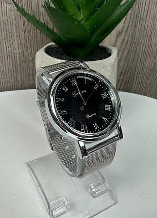 Женские наручные часы geneva 5