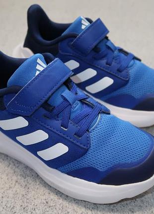 Кроссовки adidas оригинал - 32 размер