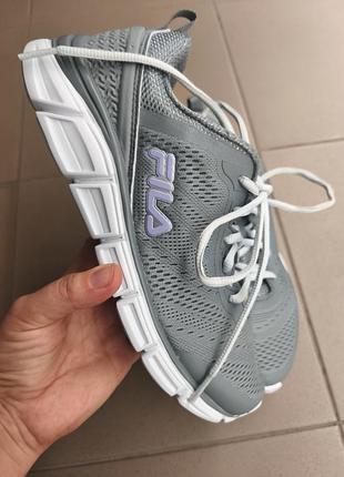 Новые кроссовки fila
