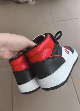 Оригинальные ботинки champion 4