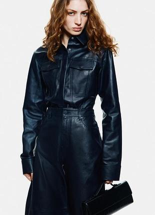 Новые кожаные брюки 100% натуральная  кожа штаны темно синие палаццо  h&m edition premium