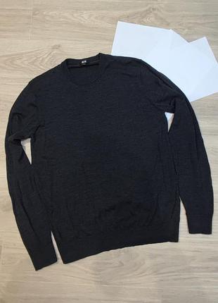 Джемпер uniqlo з вовни меріноса. розмір l