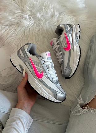 Nike initiator white grey pink swoosh