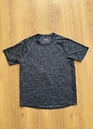 Спортивна футболка under armour tech tee m оригінал