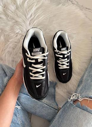 Nike initiator black white swoosh 9