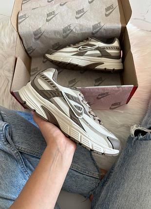Nike initiator brown mocco 2