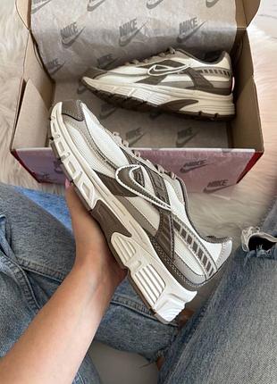 Nike initiator brown mocco 4