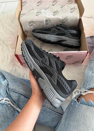 Nike initiator grey black 7