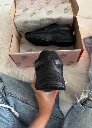 Nike initiator total black 9