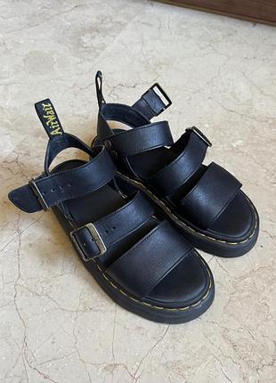 Dr. martens сандалі босоніжки оригінал