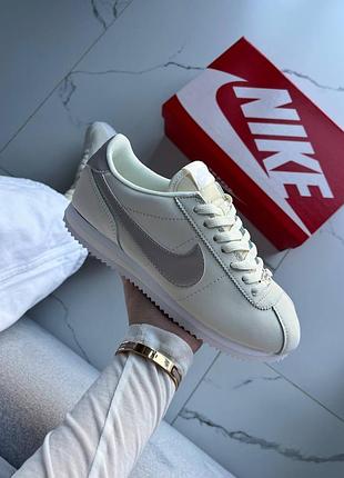 Nike cortez beige silver 10