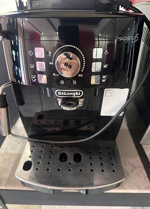 Кавомашина delonghi dinamica автоматична 8