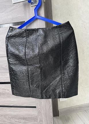 Спідниця жіноча лакова . h&m 2