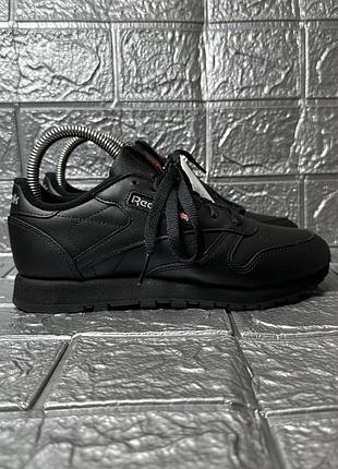 Женские кроссовки reebok classic leather black 3912