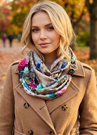 Синий шелковый платок my scarf "цветочная поезия" 90 на 90см украшен натуральным гранатом