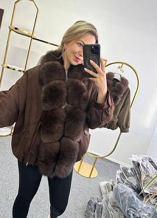 Теплий замшевий бомбер с песцем