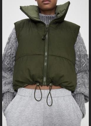 Zara жилетка