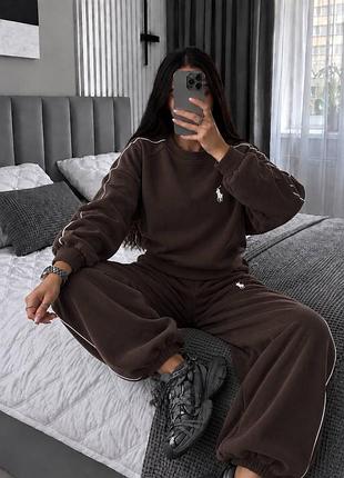 Костюм спортивный 4