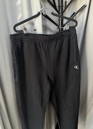 Чоловічий костюм calvin klein 6