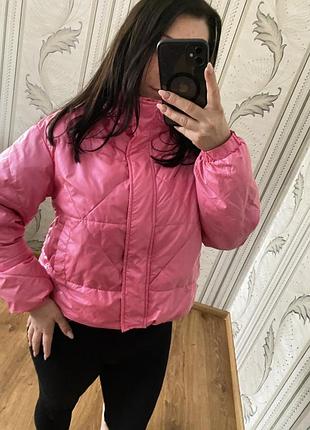 Жіноча рожева куртка 2