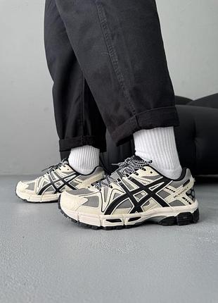Утепленные зимние женские кроссовки asics gel-kahana 8 gore-tex termo beige black ассикс бежевого с черными цветами термо