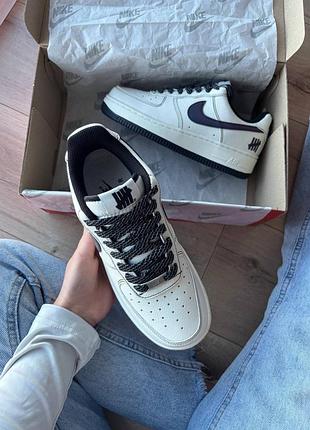 Nike air force 1 low x undefeated beige gradient 3