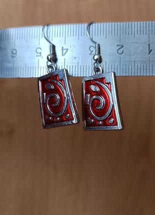 Серьги-подвесы красные со спиралью 5