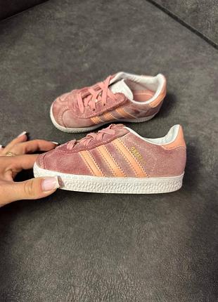 Дитячі кросівки adidas