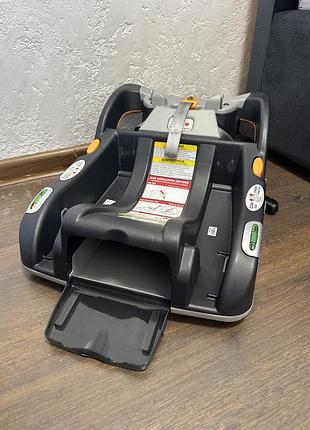 Автокрісло chicco 4
