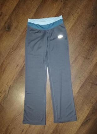 Спортивные штаны