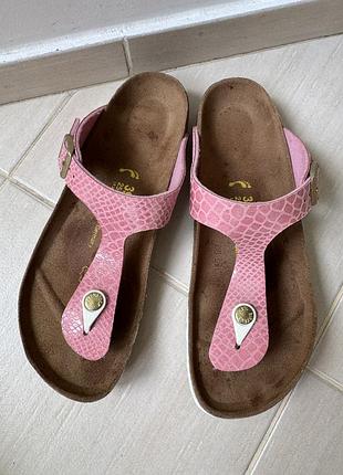 Продам шльопанці birkenstock