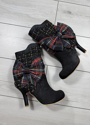 Ексклюзивні ботильони irregular choice rosie lea, р. 40eur (25.5 см)