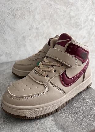 Хайтопи,кросівки,високі кросівки,nike