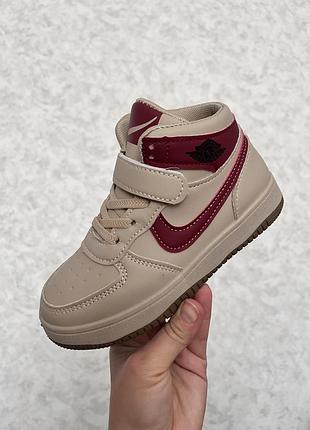Хайтопи,кросівки,високі кросівки,nike 4