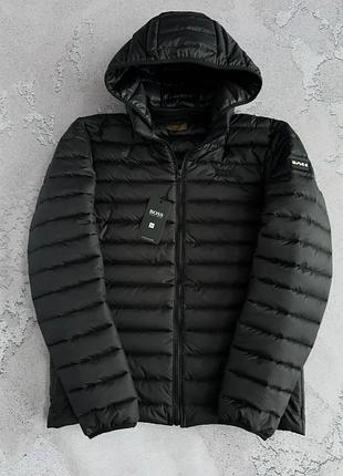 Чоловіча спортивна демісезонна осіння куртка стьобана hugo boss
