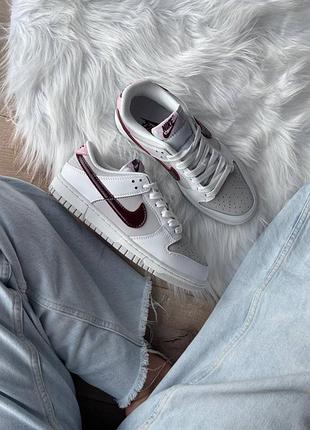 Nike sb dunk low summit white plum chalk 7