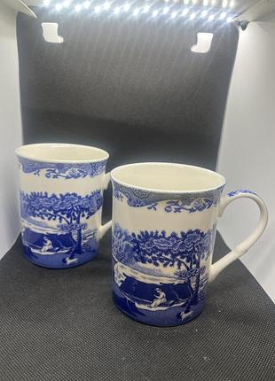 Дві фарфорові чашки з колекції blue italian від бренду spode.