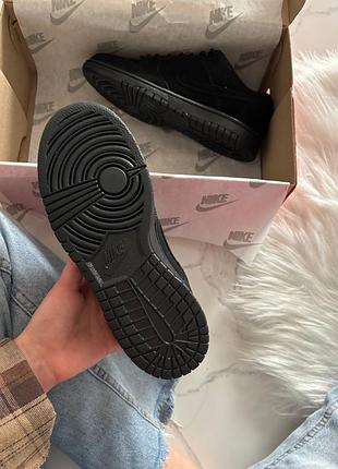 Nike sb dunk triple black 7