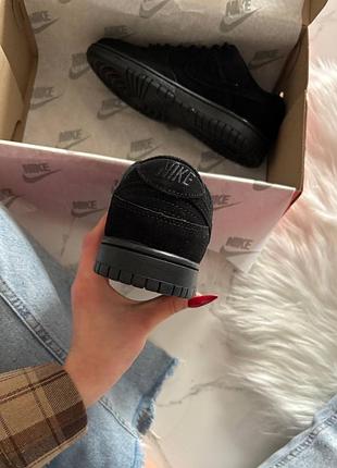 Nike sb dunk triple black 4