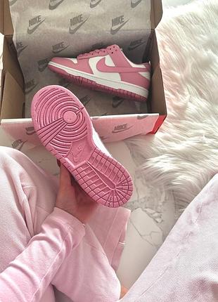 Nike sb dunk low pink white 9