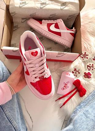 Nike sb dunk low valentine’s day lacquered 6