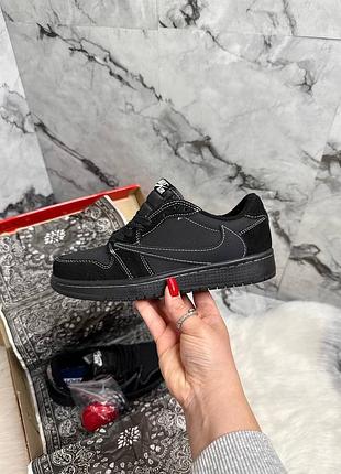Жіночі кросівки nike air jordan 1 low travis scott black джордан чорного кольору