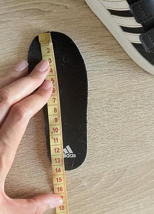 Кросівки adidas 9