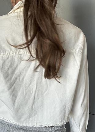 Джинсова куртка кроп. bershka 6