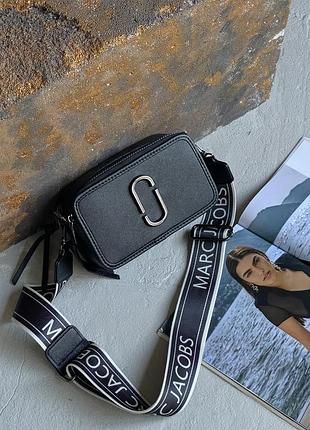 Сумка женская марк джейкобс кросс боди на широком ремне marc jacobs snapshot черный