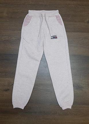 Утеплённые спортивные штаны для девочки tommy hilfiger