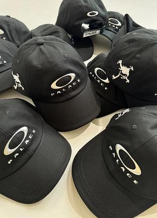 Oakley x palace кепка