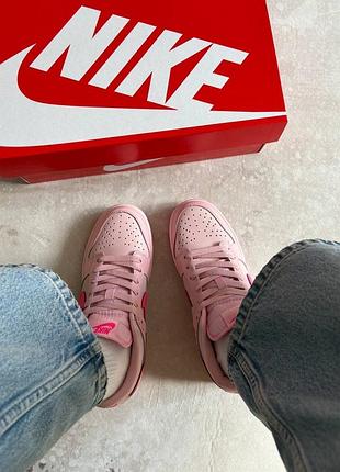 Nike dunk low gs triple pink 7